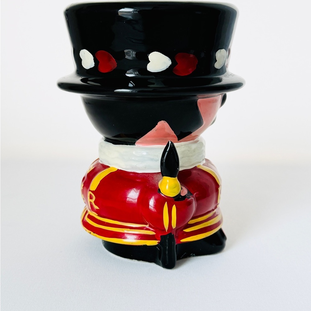 Vintage British Beefeater Yeoman Warder Ceramic Piggy Bank - Made in UK - Picture 5 of 7